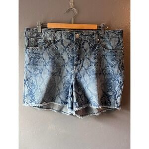 Seven7 Weekend Jean Short 14
